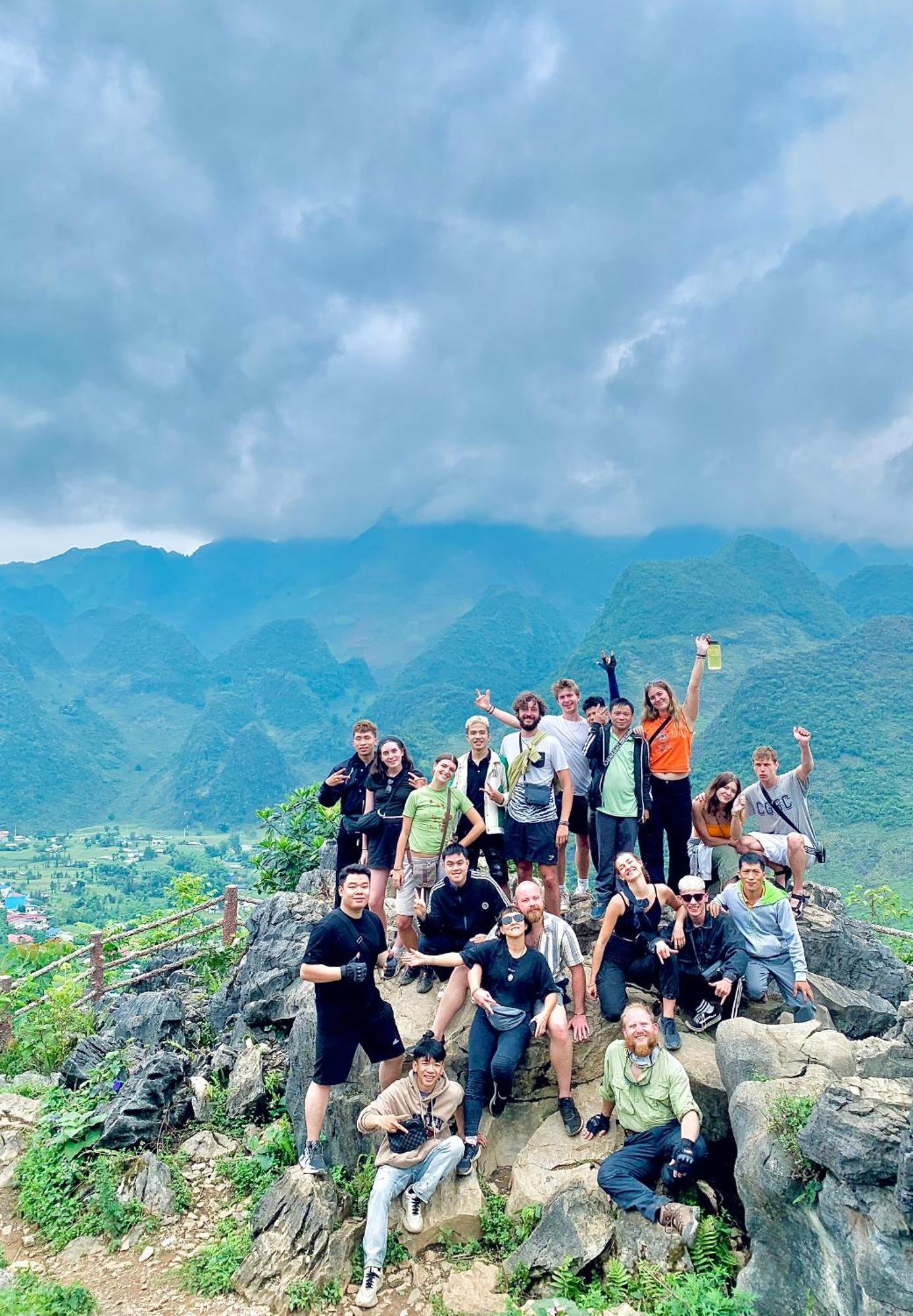 Nhi'S House & Safari -Motorbike Rental-Tour 하 기앙 외부 사진